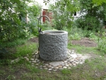 Granitbrunnen / Pflanztrog rund 120x80