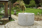 Granitbrunnen / Pflanztrog rund 120x80