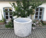 Granitbrunnen / Pflanztrog rund 150x80