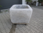 Granitbrunnen rechteckig rustikal 103x87x70