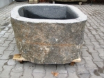 Findlingsbrunnen 106x101x50