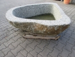 Findlingsbrunnen 126x112x46