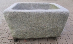 Granitbrunnen rechteckig rustikal 113x81x76