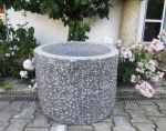 Granitbrunnen / Pflanztrog rund 60x45