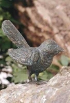 Rottenecker Bronzefigur Gartenrotschwanz, Kopf gerade